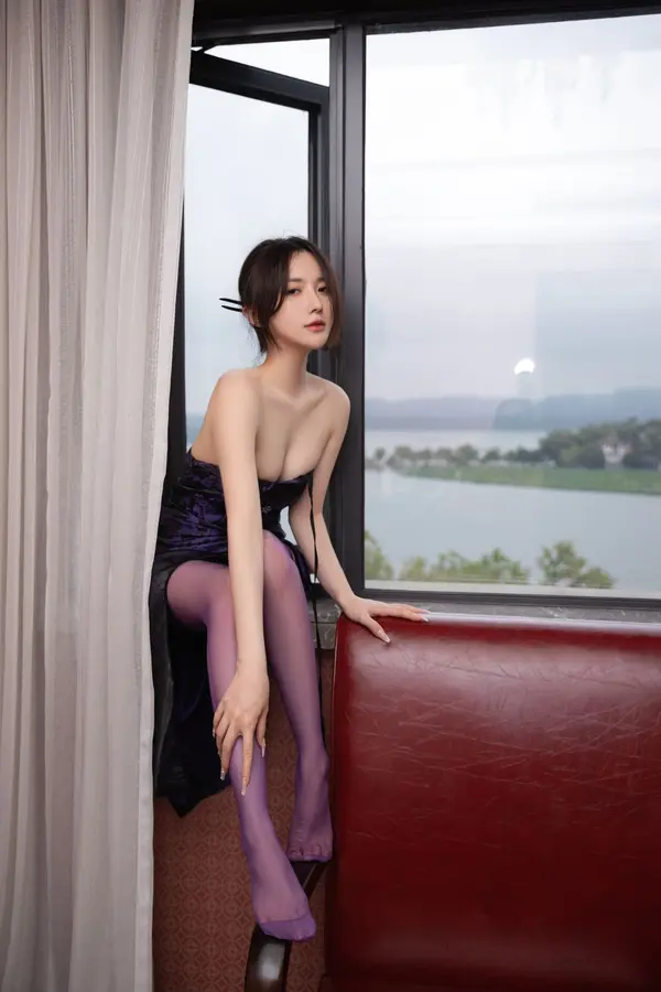 鱼子酱Fish《独角戏》(110P)