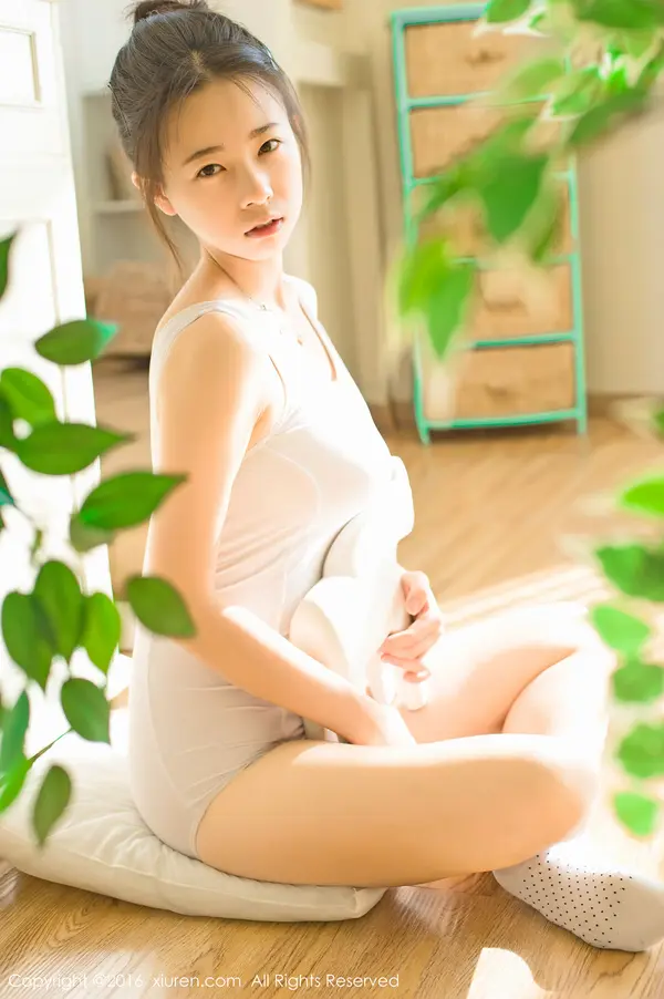 Vol. 00641 草莓zz(65P)