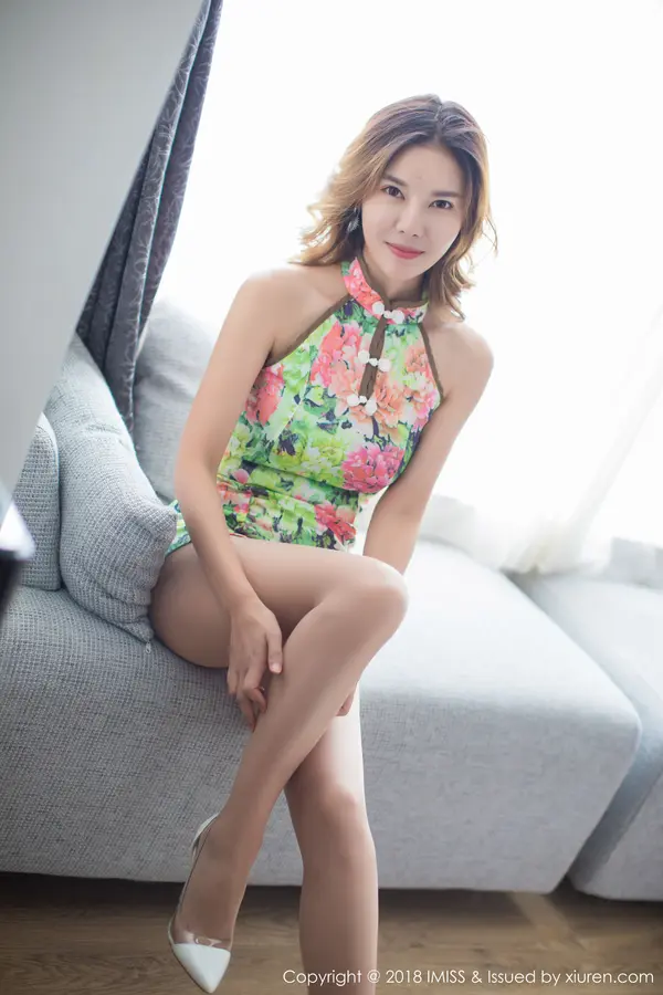 Vol. 0222 依依Yiyi(34P)
