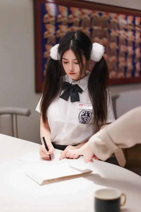 Vol. 06397 laura阿姣(82P)