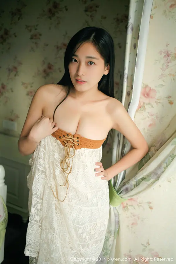 Vol. 00246 乔伊joy(61P)