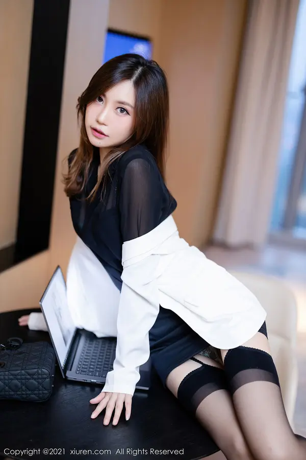 Vol. 04285 绮里嘉ula(69P)