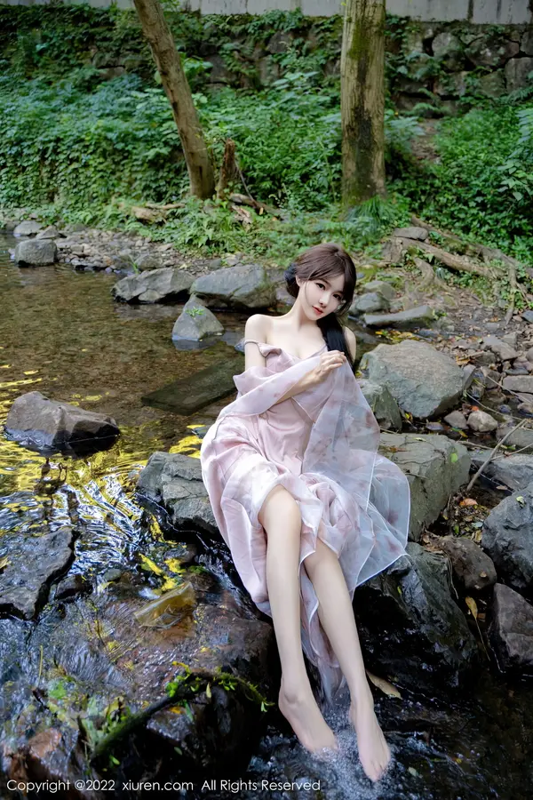 Vol. 5690 婠婠么(82P)