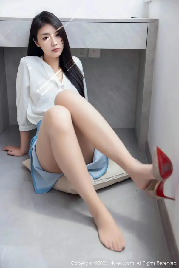 Vol. 07314 可乐Vicky(82P)