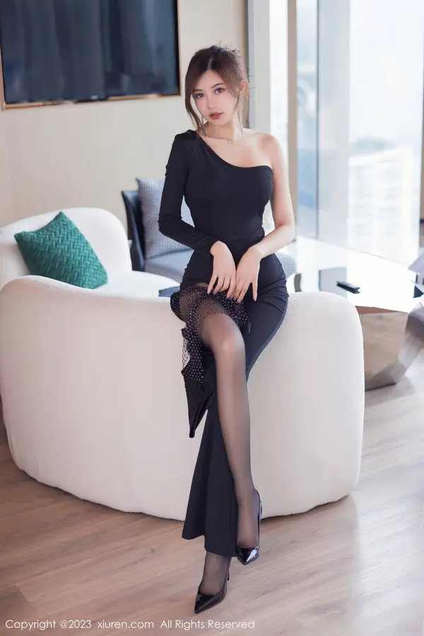 Vol. 07117 绮里嘉ula(83P)