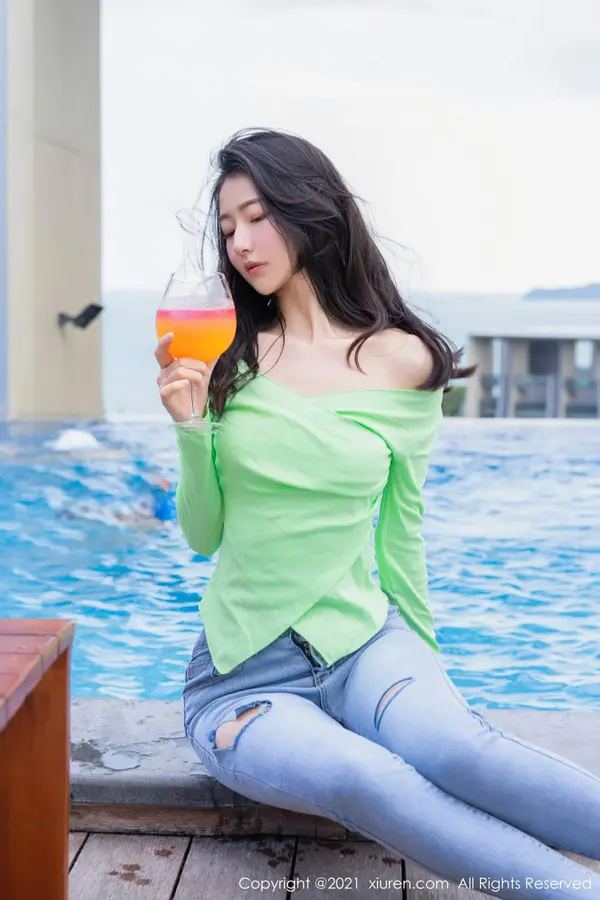 Vol. 04403 熊小诺(68P)