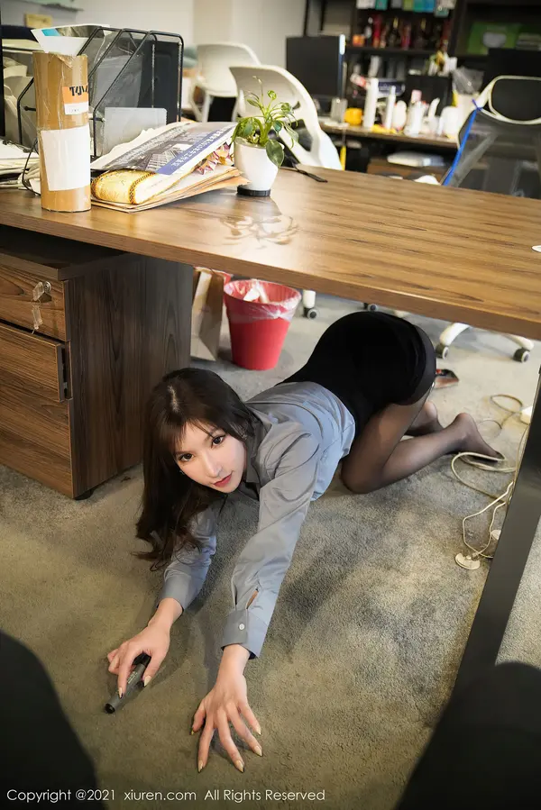 Vol. 03203 周于希Sandy(104P)