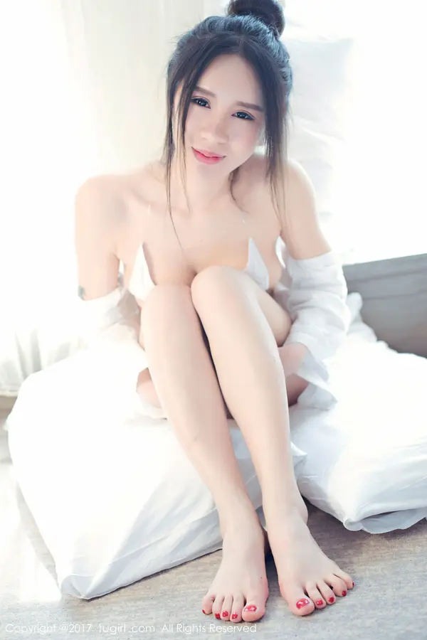 Vol. 00715 欧阳若依(56P)