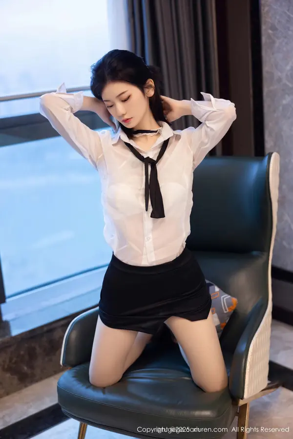 Vol. 11077 凌七七(80P)