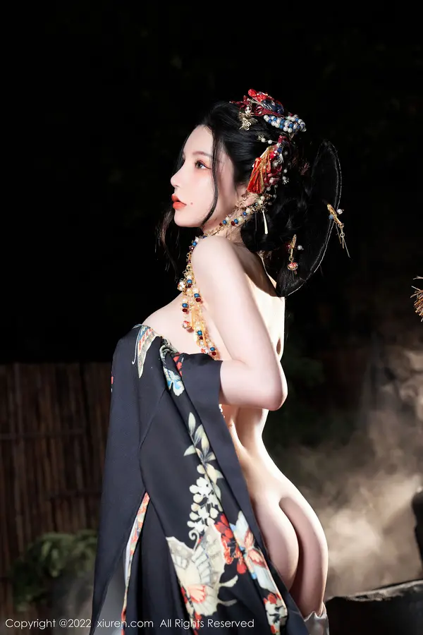 Vol. 05537 周于希Sally(81P)