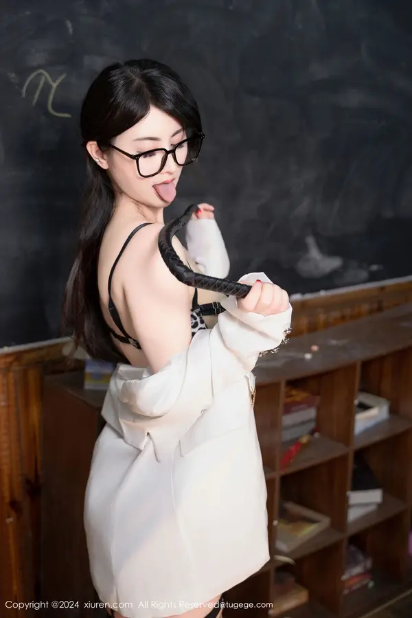 Vol. 08694 诗诗kiki(95P)