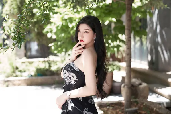 Vol. 05307 周于希Sally(91P)