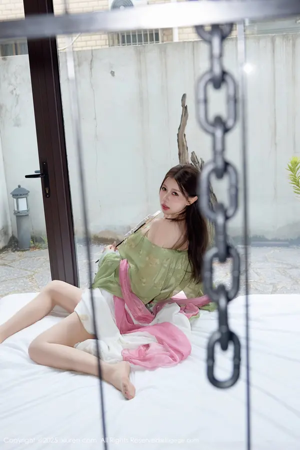 Vol. 10834 尹甜甜sunny(84P)