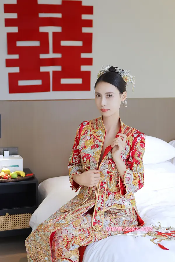 Vol. 8534 lingyu69《私购流出》(89P)