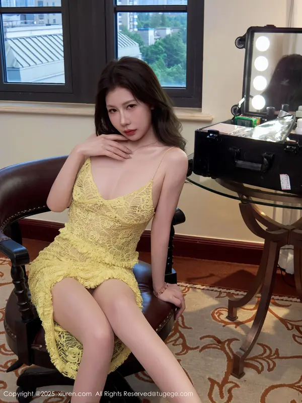 Vol. 10879 尹甜甜sunny(83P)
