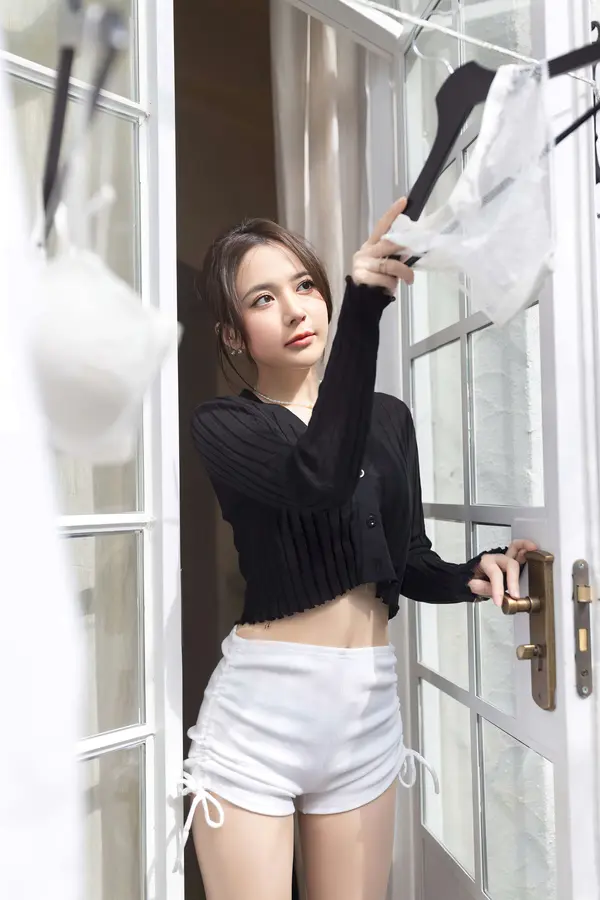 Vol. 4139 鱼子酱Fish《偷内裤的贼》(113P)