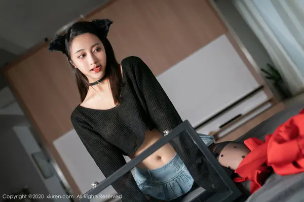Vol. 02529 林子欣Freya(69P)
