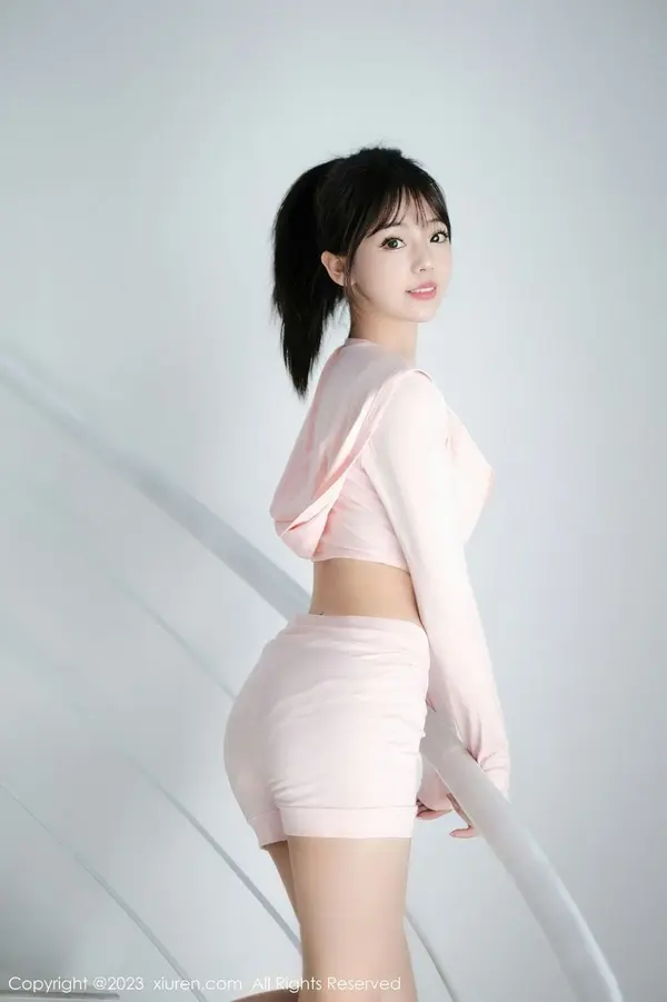 Vol. 06490 佘贝拉bella(51P)