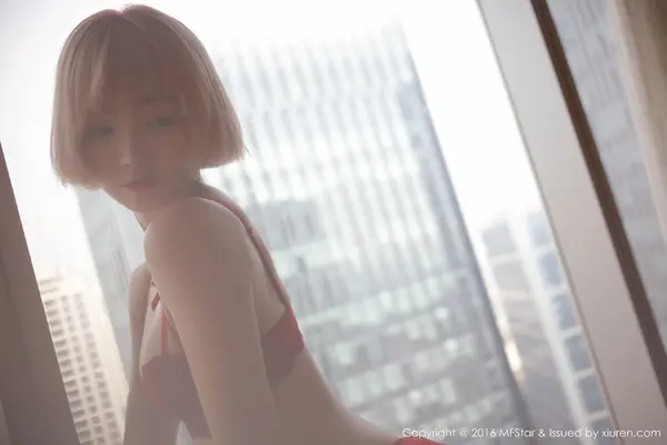 Vol. 0082 悦爷妖精(52P)