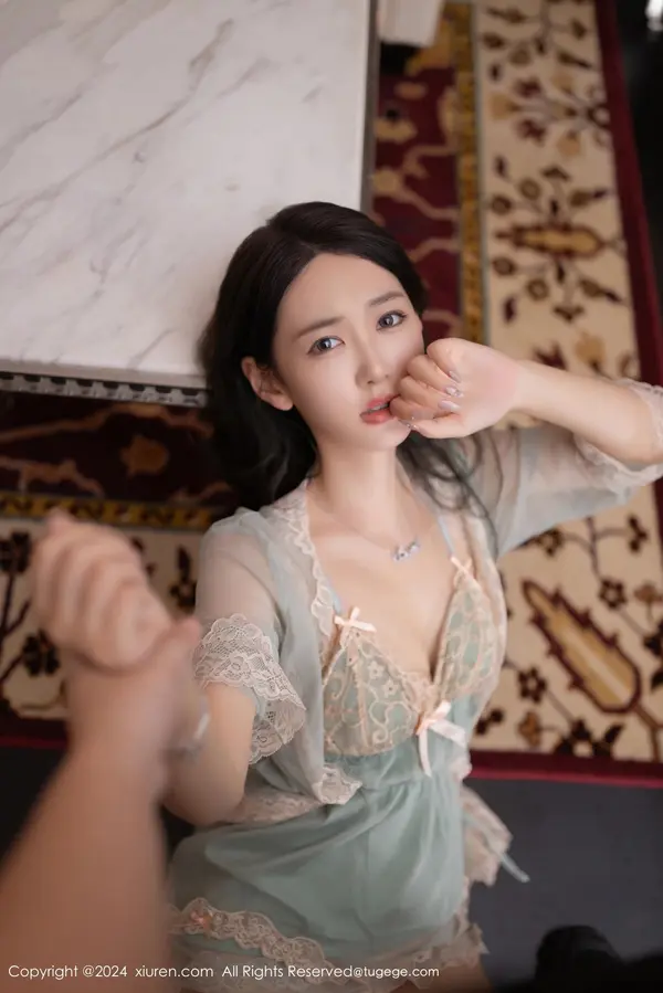 Vol. 09069 唐安琪(82P)