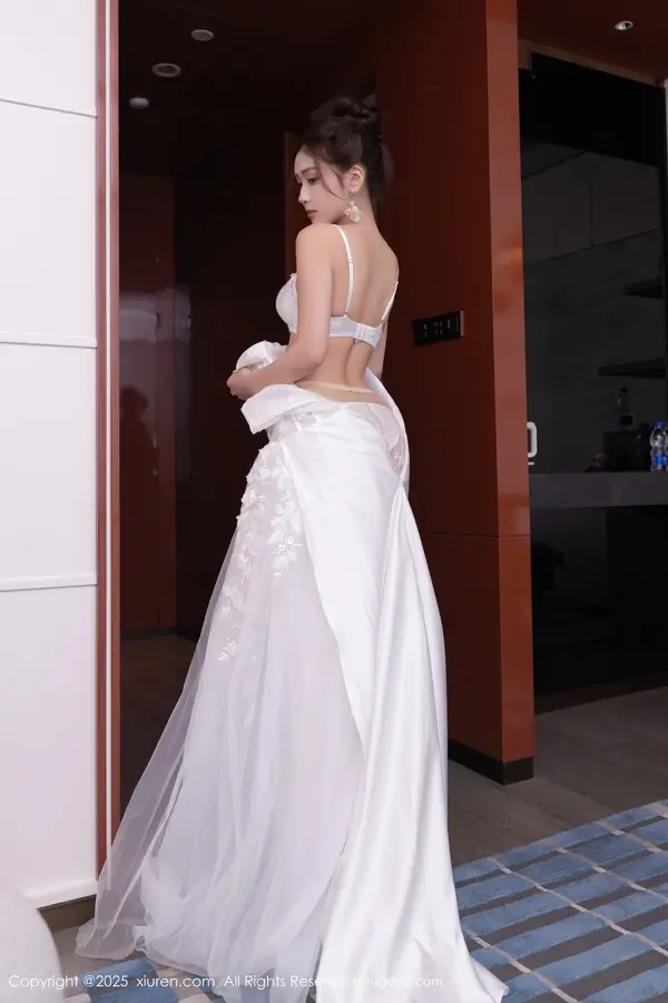 Vol. 10814 刘婷婷(81P)