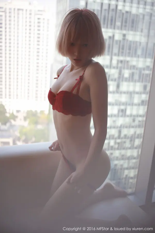 Vol. 0082 悦爷妖精(52P)