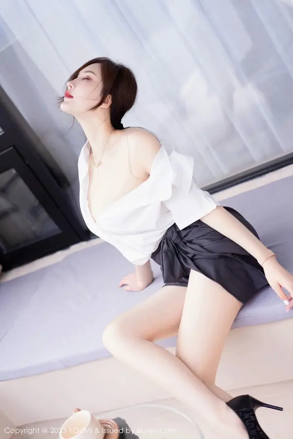 Vol. 0998 Carol周妍希(74P)