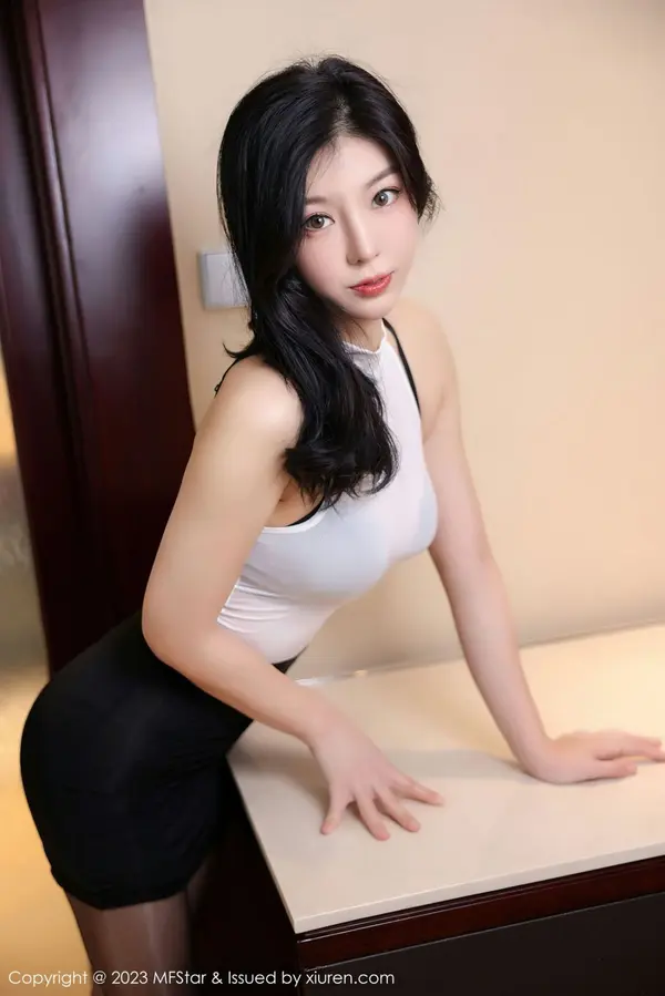 Vol. 0584 人间荒糖(52P)