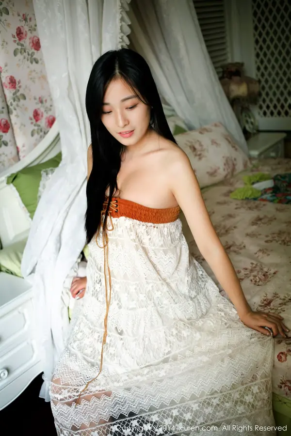 Vol. 00246 乔伊joy(61P)