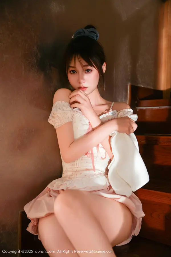 Vol. 10730 炎恬kitty(70P)