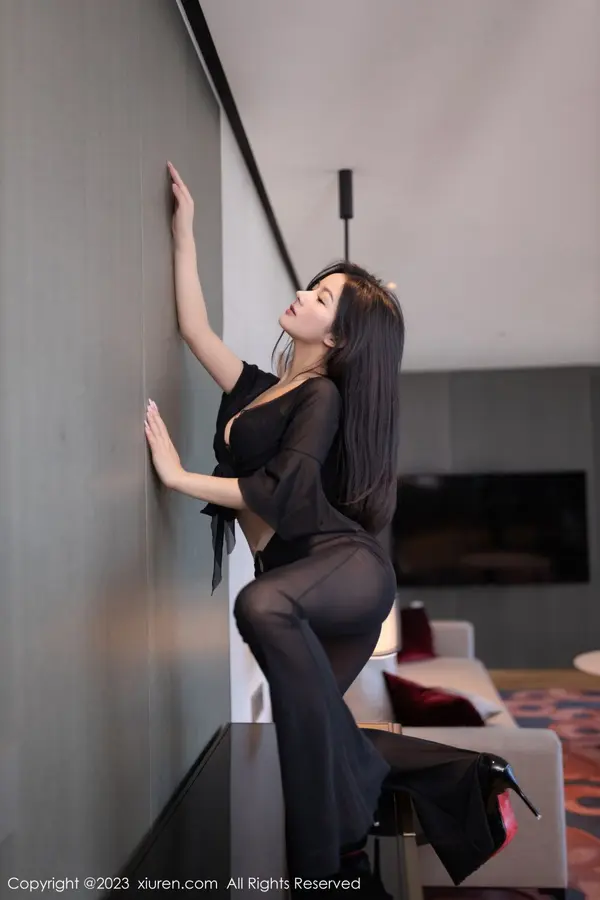 Vol. 07660 谭小灵(81P)