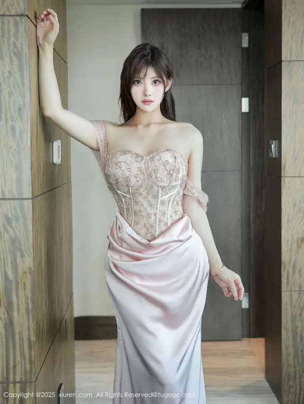 Vol. 10438 梨霜儿(83P)