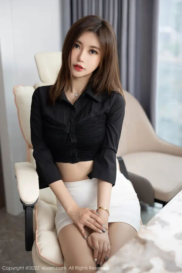 Vol. 05160 绮里嘉ula(82P)