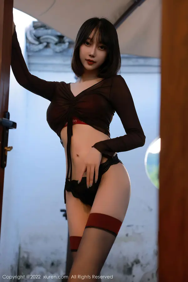 Vol. 05283 玥儿玥er(53P)