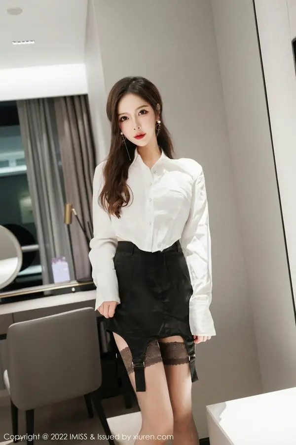 Vol. 0661 LindaLinda(37P)