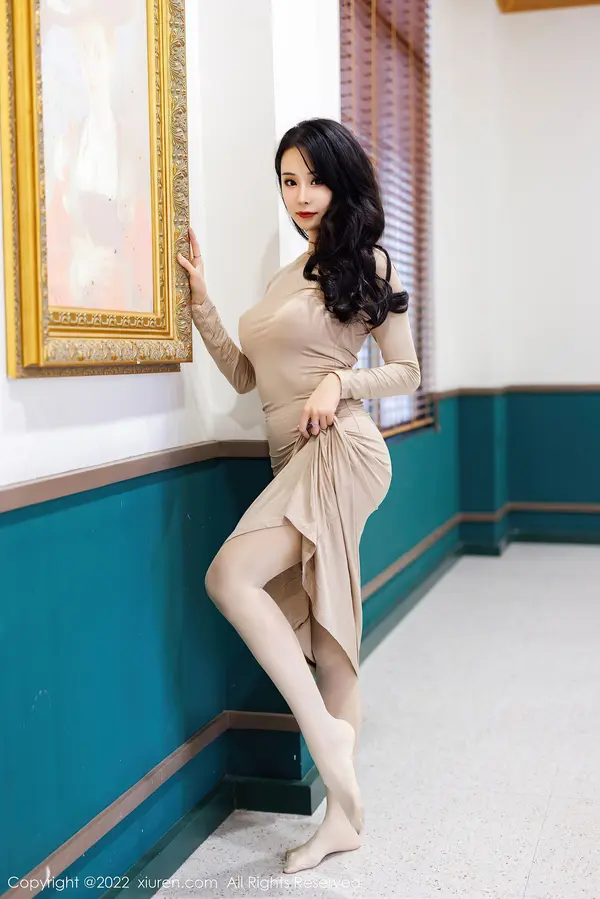 Vol. 05583 蓝夏Akasha(54P)