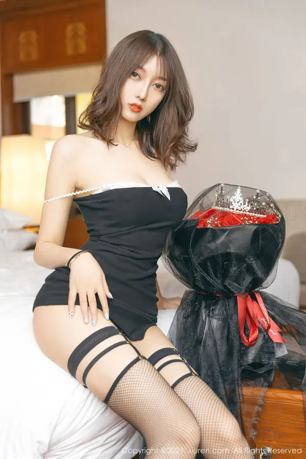 Vol. 03536 玥儿玥er(49P)