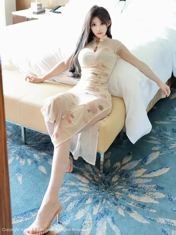 Vol. 10364 梨霜儿(81P)