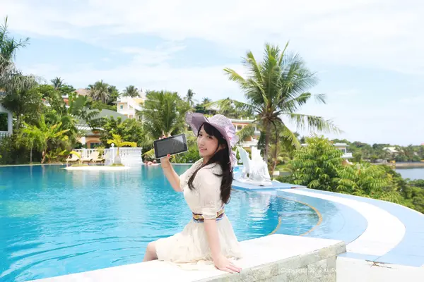 Vol. 00053 默漠无荢(100P)