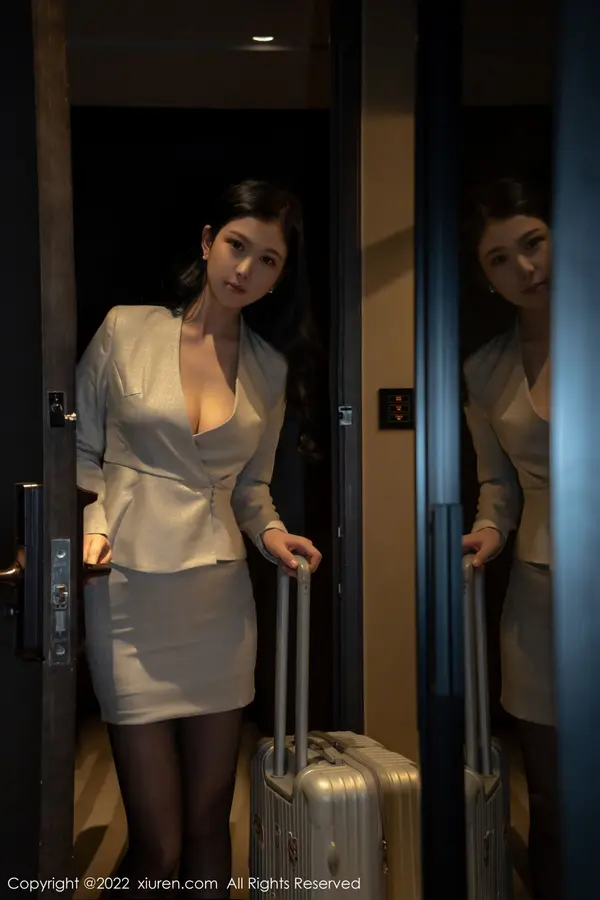 Vol. 04859 李雅柔182CM(60P)