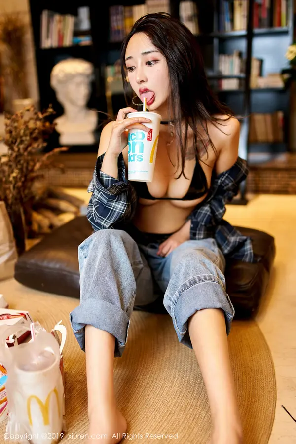 Vol. 01847 Betty林子欣(43P)