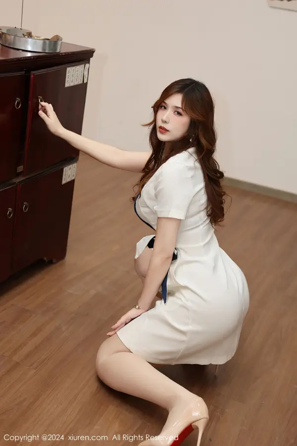 Vol. 08101 月野兔美妞(76P)
