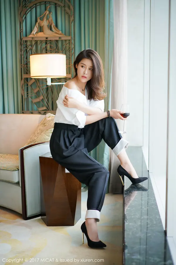 Vol. 0030 叶佳颐(45P)