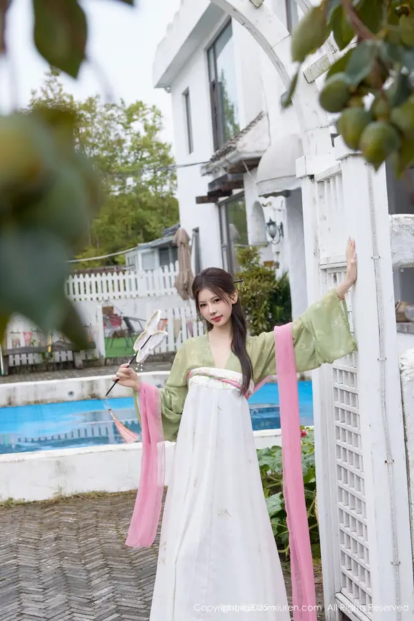Vol. 10834 尹甜甜sunny(84P)