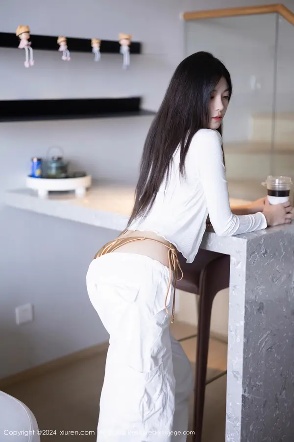 Vol. 09262 初梦瑶(84P)
