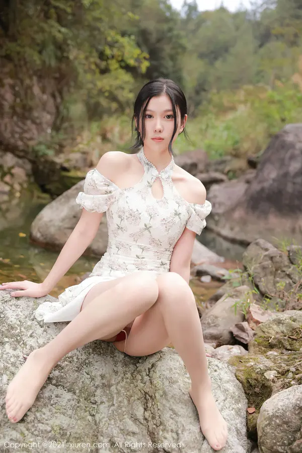 Vol. 04229 李雅柔182CM(49P)