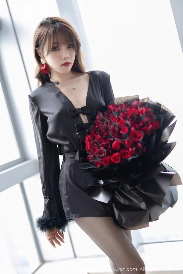 Vol. 04205 芝芝(85P)