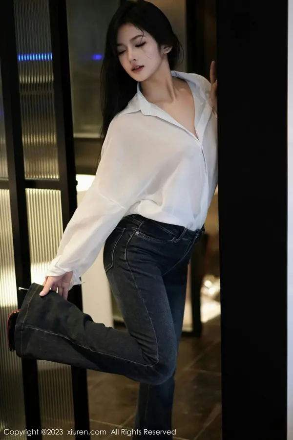 Vol. 07645 谭小灵(107P)