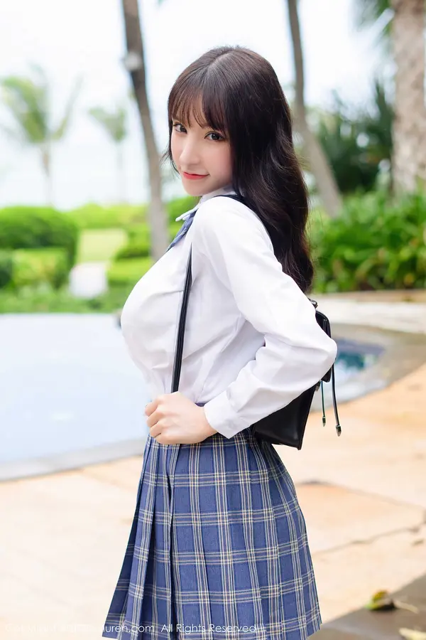 Vol. 02290 周于希Sandy(68P)