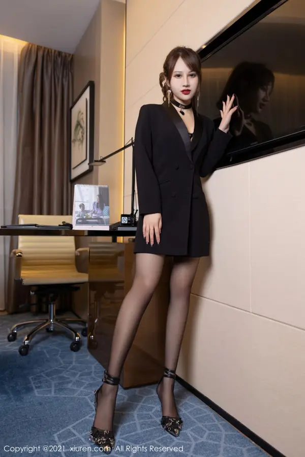Vol. 04017 张欣欣(79P)